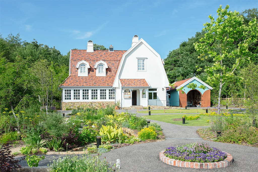 魔女の谷 ミニほうき作り体験」│春のどんどこ祭り/ジブリパーク(愛知県/長久手市)