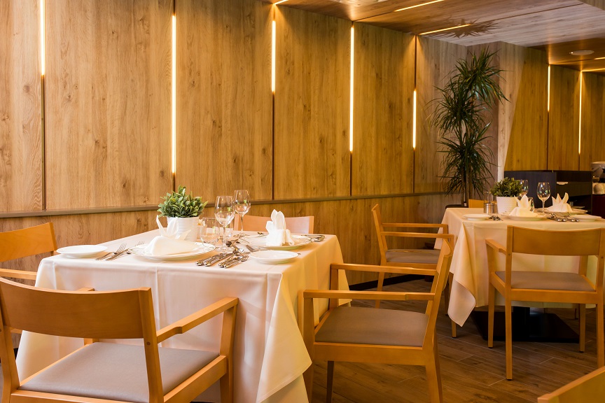 メインダイニング「La Table」/ホテルサイプレス軽井沢（長野県/軽井沢町）