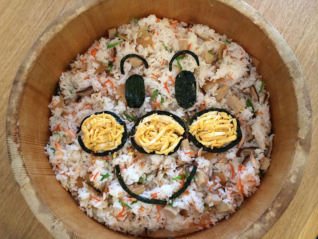 アンパンマンのデコちらし寿司