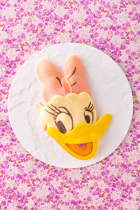 スペシャルブレッド（桃とチーズクリームのブレッド）/チックタック・ダイナー（ディズニーアンバサダーホテル）