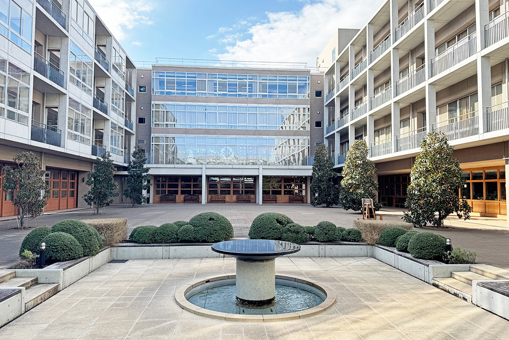 外観/恵泉女学園中学校（東京都/世田谷区）