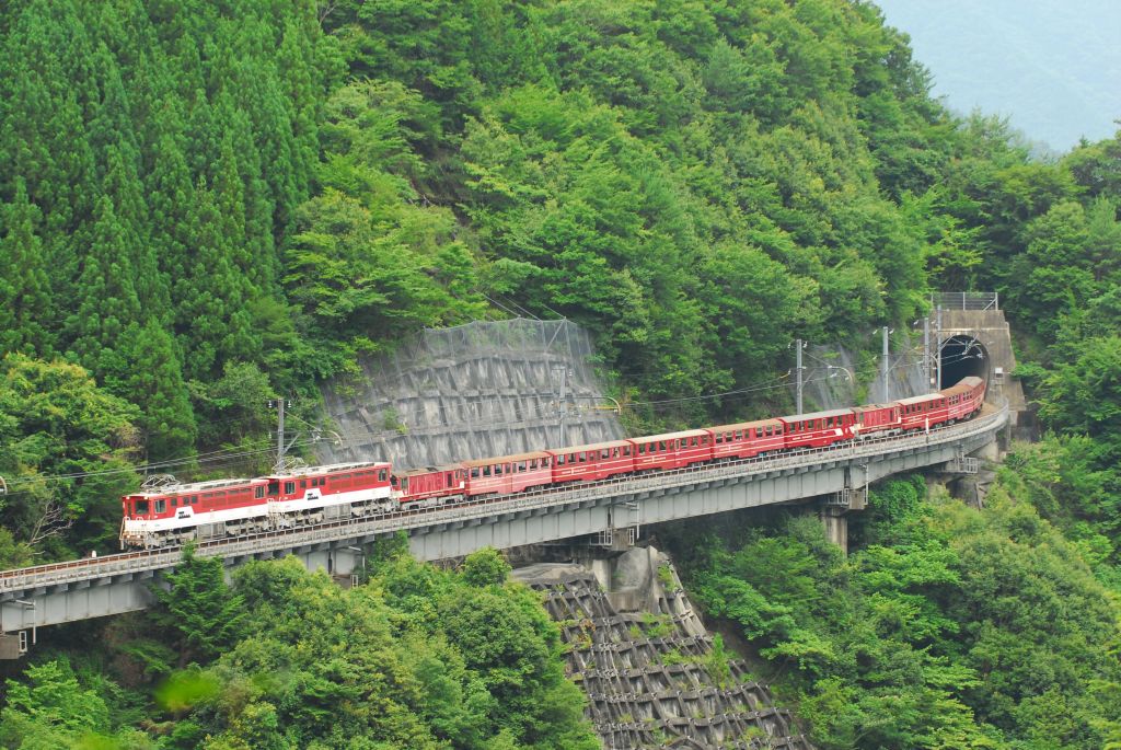 秘境寸又峡と3つの絶景遊覧で巡る東海　2日間