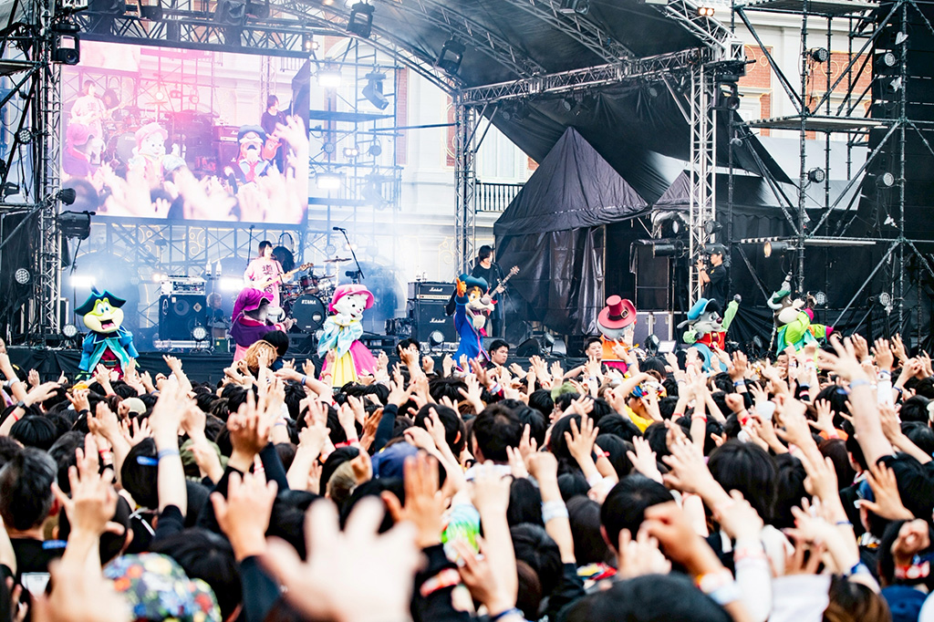 photo by Yukihide"JON..."Takimoto