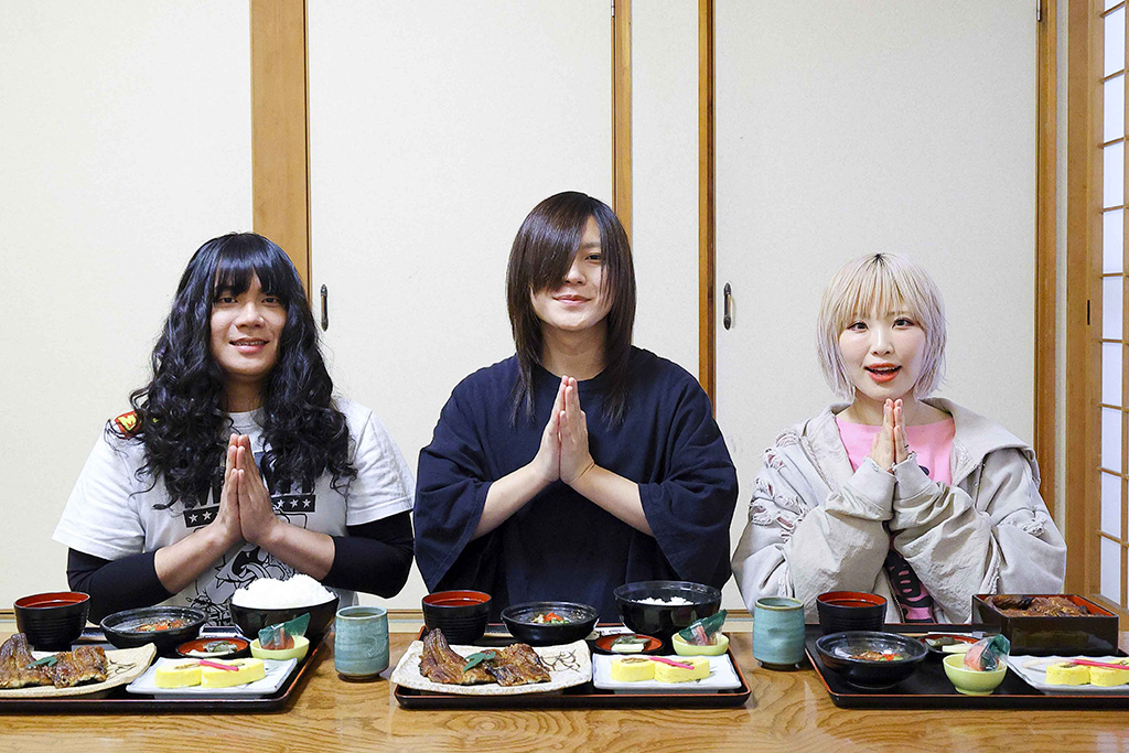 『るるぶ特別編集 ヤバイTシャツ屋さん "Tank-top Festival 2026" in 志摩スペイン村公式ガイド』に掲載