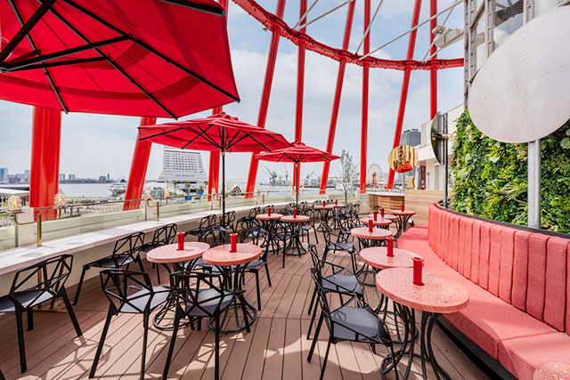 4階のカフェ＆バー/神戸ポートタワー（兵庫県/神戸市）