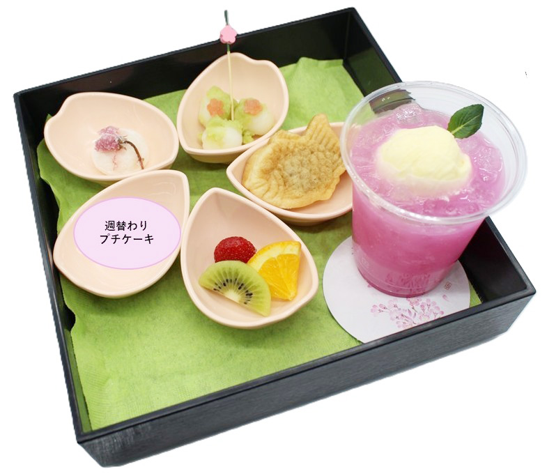 「春色クリームソーダと“花よりスイーツ”BOX」│海中花見/仙台うみの杜水族館(宮城県/仙台市)