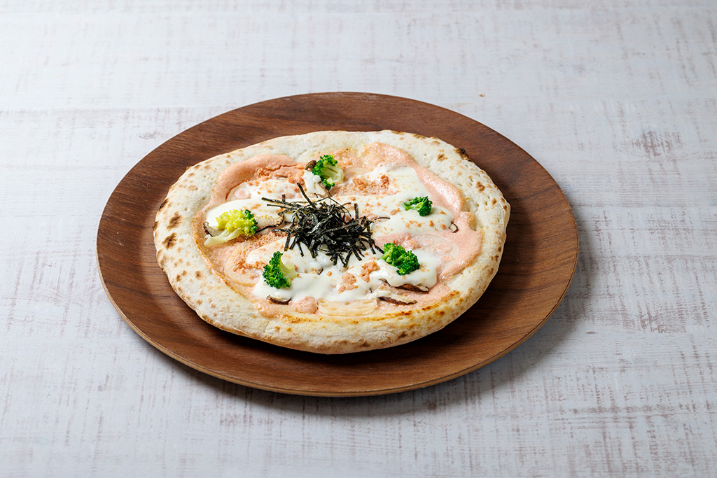 スマイル食堂の虎杖浜産たらこピザ/ナチュの森（北海道）