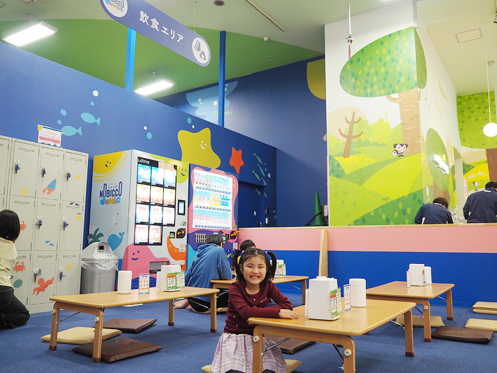 飲食スペース/のびっこジャンボ 津田沼店（千葉県/習志野市）