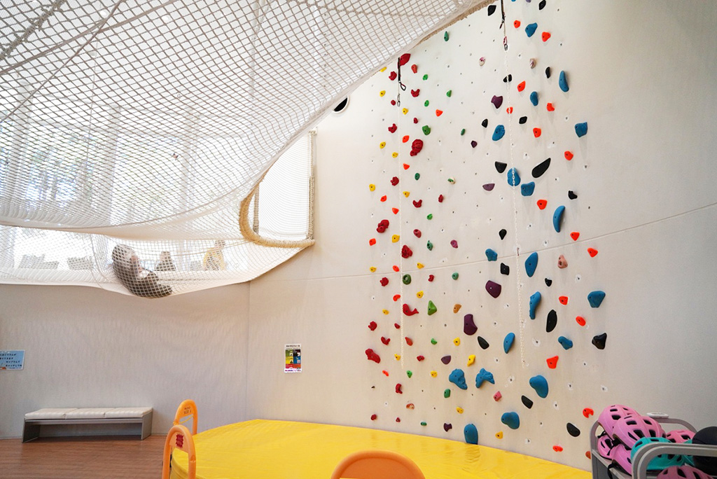 ボルダリング「えれべすとウォール」/植村直己記念スポーツ公園（兵庫県/豊岡市）