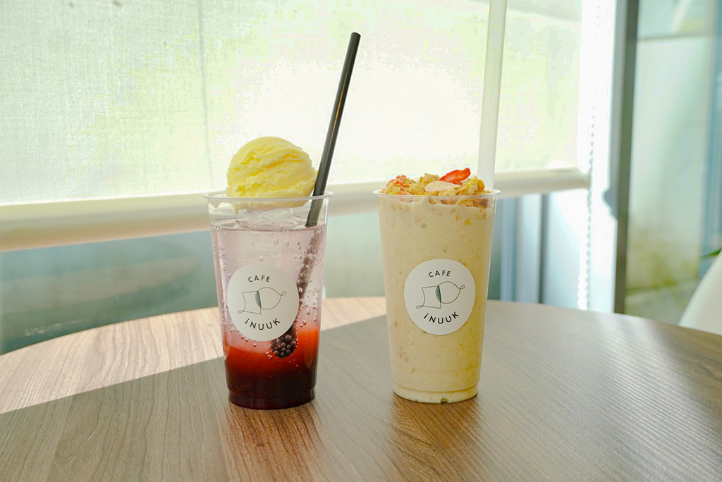 「にじいろクリームソーダ（巨峰）」、「バナッペ（トッピンググラノーラ）」/植村直己記念スポーツ公園（兵庫県/豊岡市）