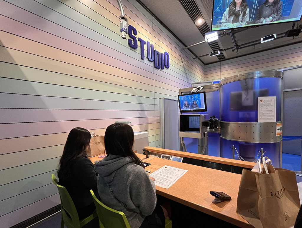 ニュース読み体験/BKプラザ（大阪府/大阪市）