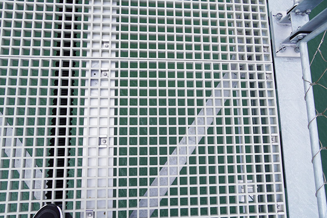 日本一長い吊り橋の足元/ダムパークいばきた（大阪府/茨木市）