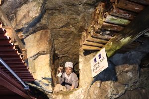 生野銀山（朝来市）で坑道探検レポ♪“GINZAN BOYS”に砂金すくい、ランチやお土産も紹介
