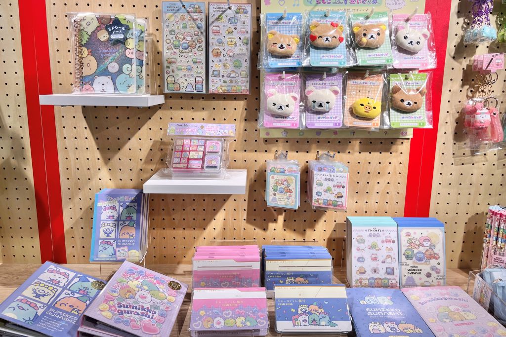 サンエックスユニバース×東京タワー「ワクワク芝さん歩」