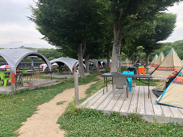 バーベキュー場「b-base」/万博記念公園(大阪府/吹田市)