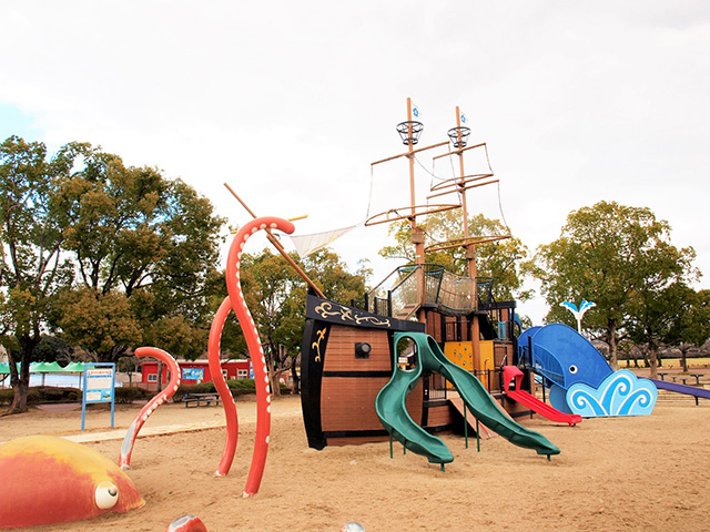 船の遊具「エキスポみらいgo!」/万博記念公園(大阪府/吹田市)